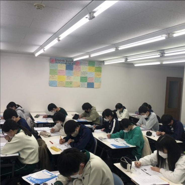 Instagram「中３入試直前の空気感」