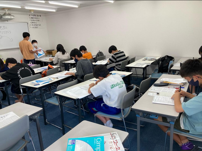 Instagram「期末テストに向けて！」