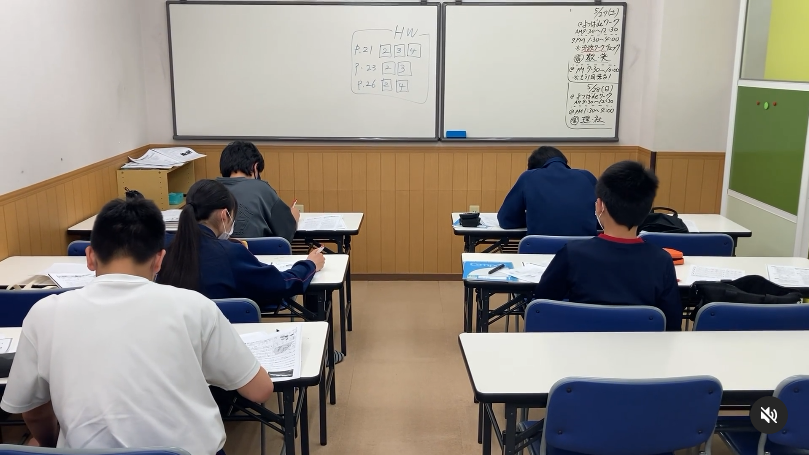 Instagram「テスト前の『音』」