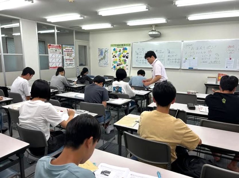 Instagram「明日は中３模試」